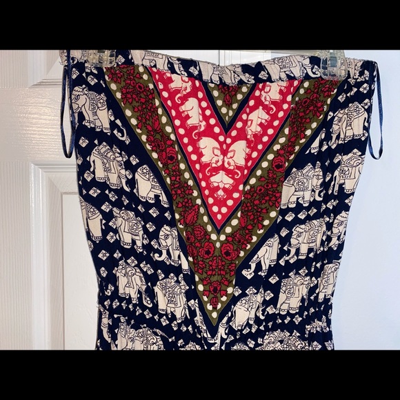 elephant patterned romper 🐘❤️ - Picture 2 of 3